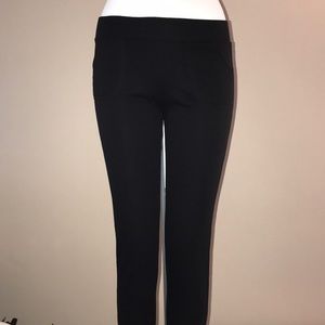 Athletic Works black leggings SIZE L (10-12)